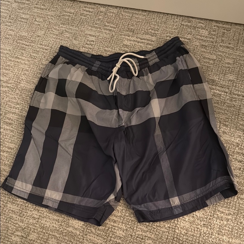 Burberry Black and Gray swim trunks Shorts large